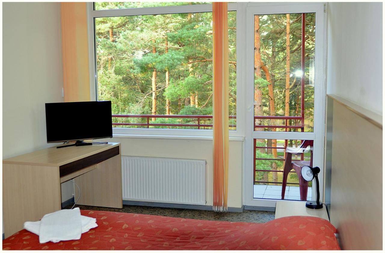 Palangos Daile Hotel Palanga Exterior photo