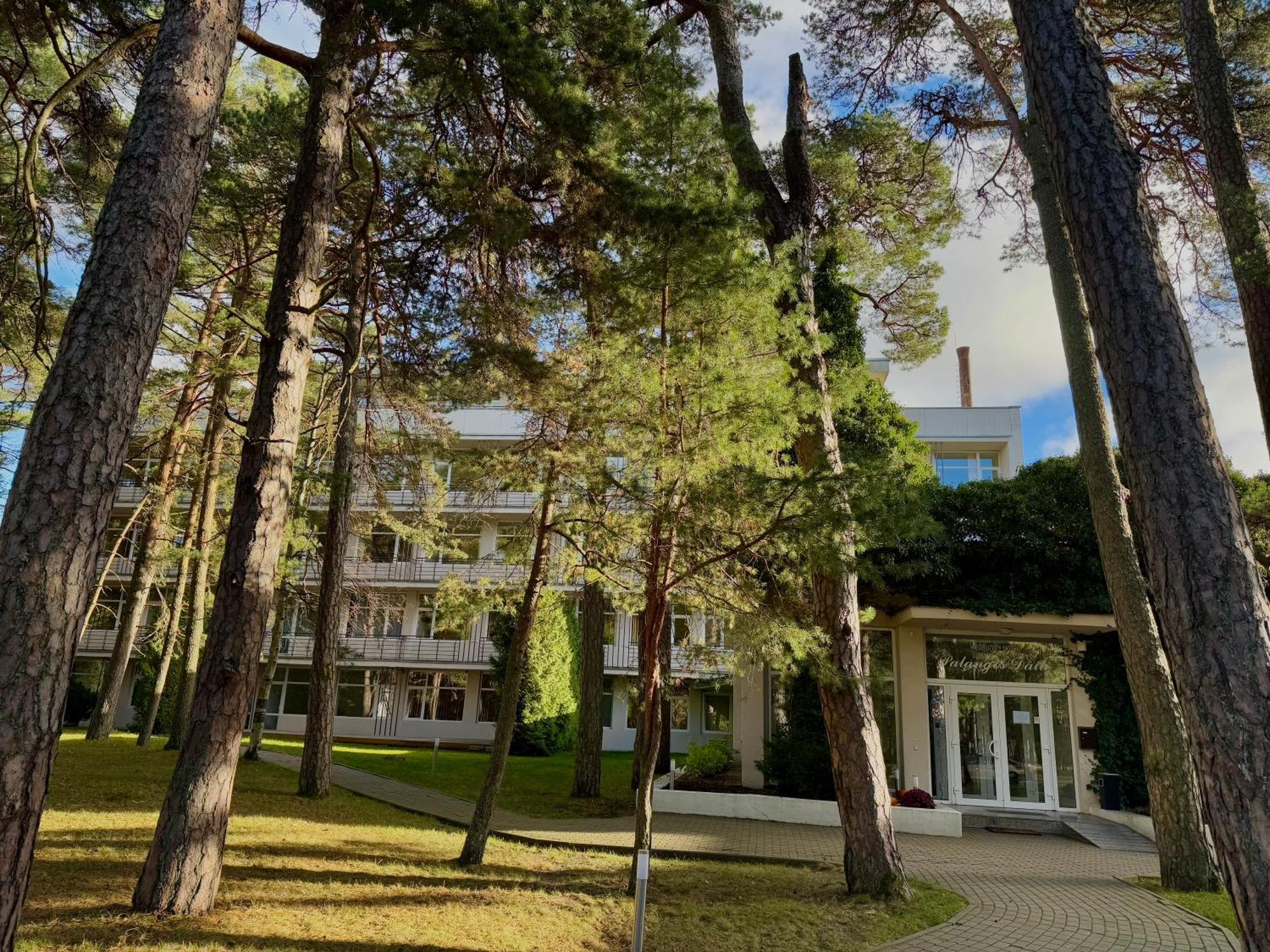 Palangos Daile Hotel Palanga Exterior photo